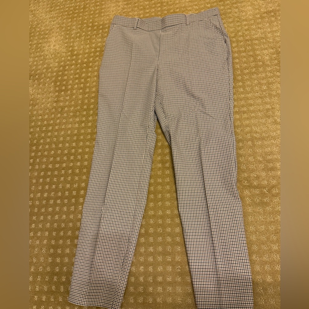 Rafaella Women's Black and White Checkered Cropped Pants